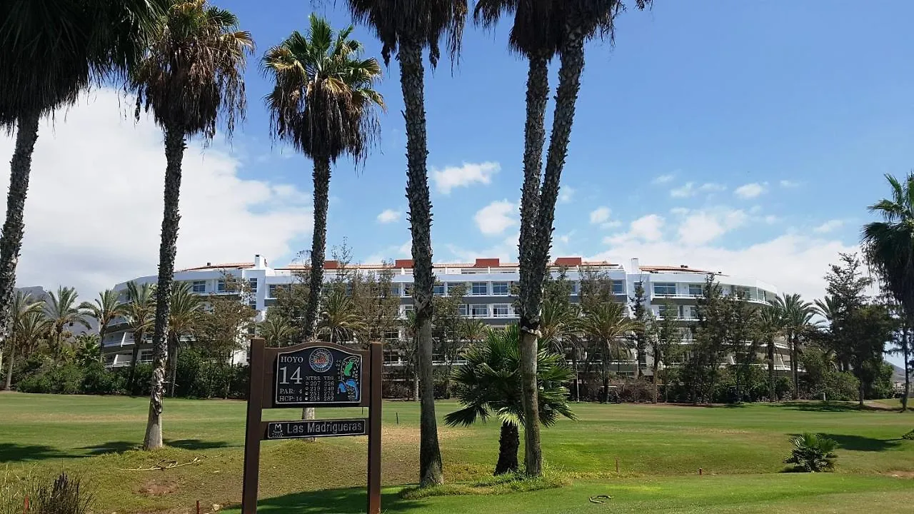 מלון פלאייה דה לאס אמריקס Gara Suites Golf & Spa